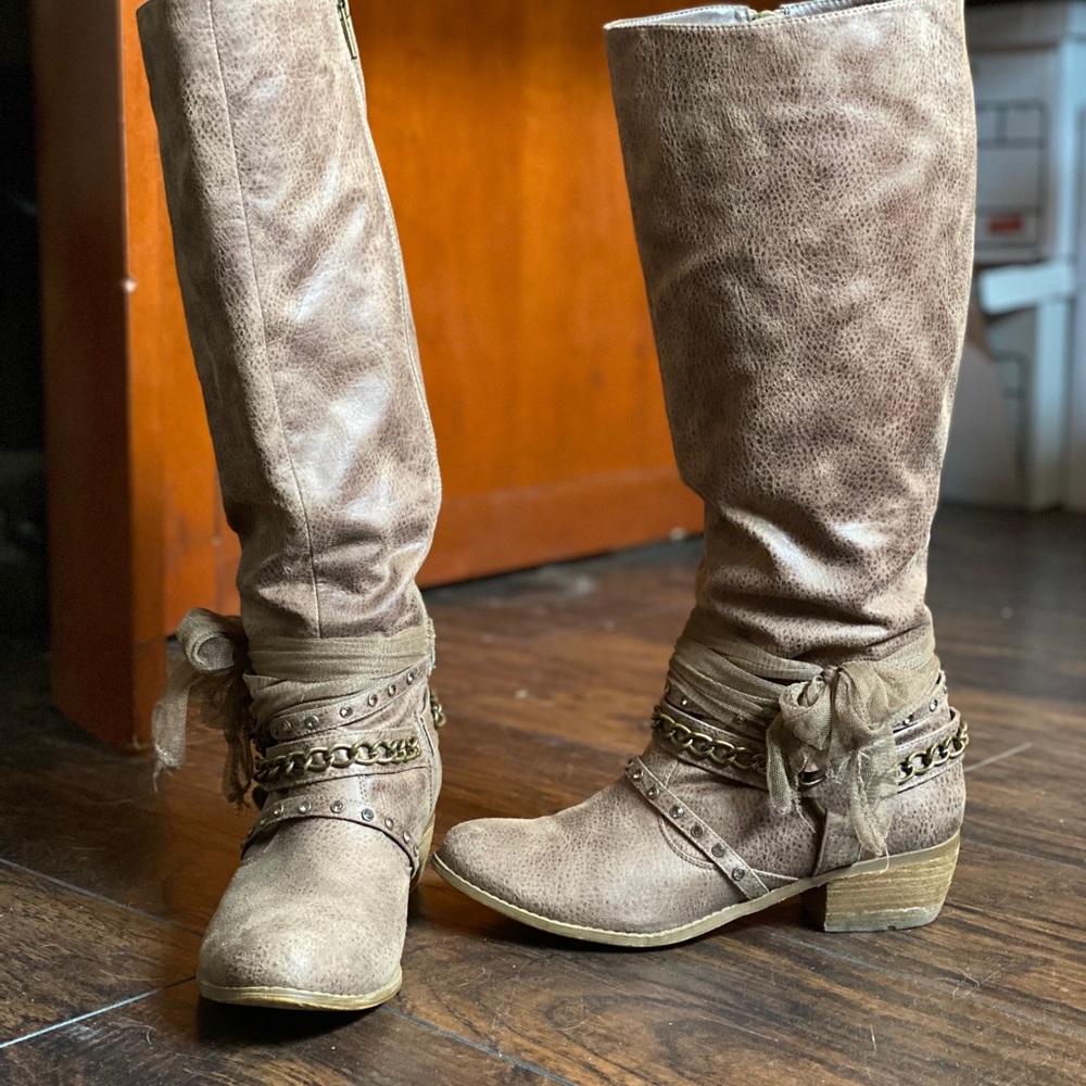 Not Rated Boots